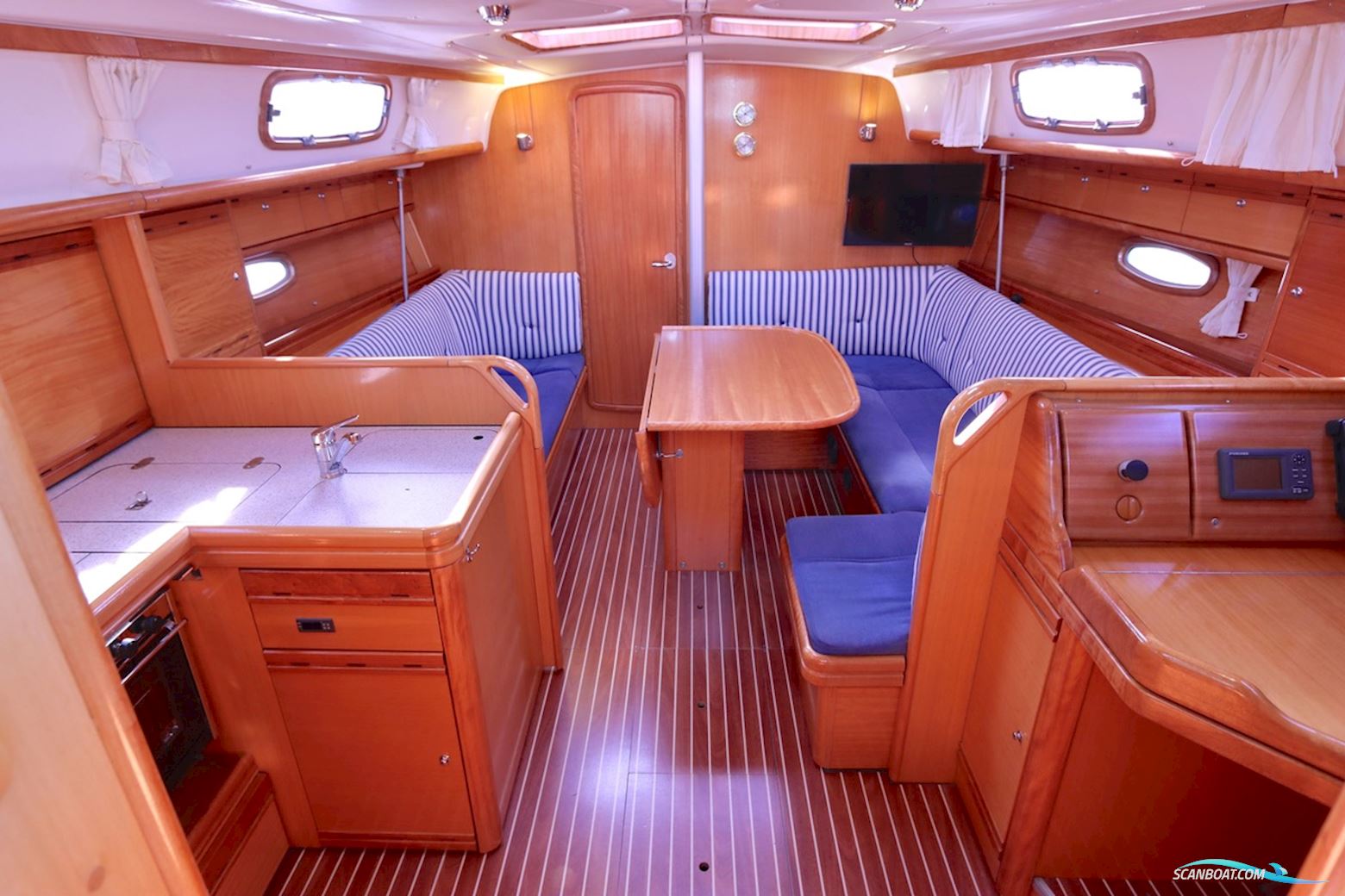 Bavaria 37-2 C