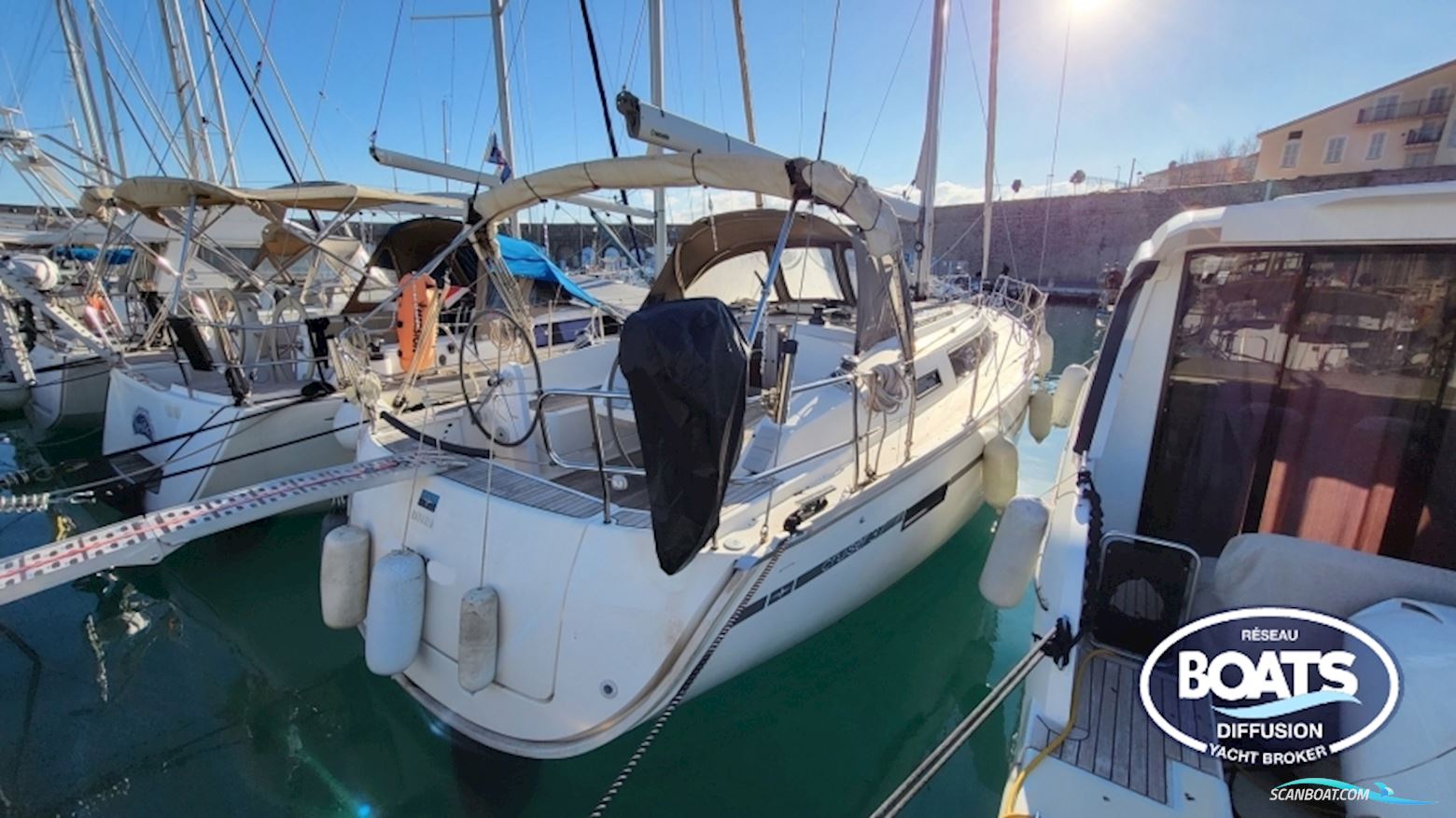 Bavaria 37 Cruiser Sejlbåd 2016, med Volvo motor, Frankrig