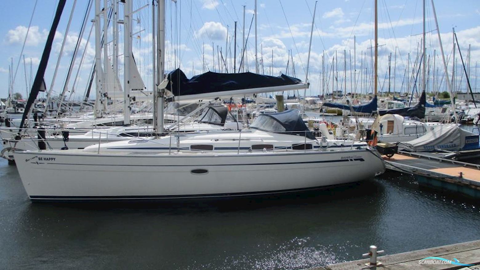 Bavaria 37 cruiser