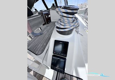 Bavaria 37 Cruiser Sejlbåd 2017, med Volvo-Penta motor, Spanien