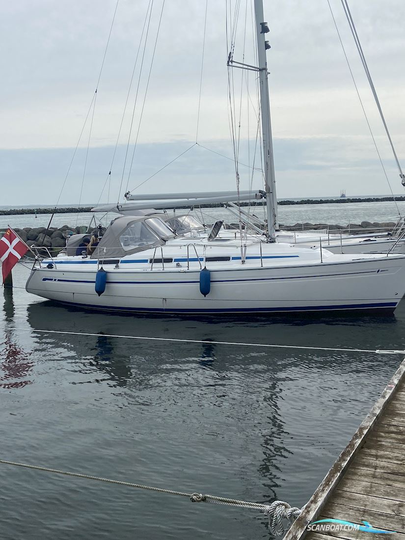 Bavaria 37