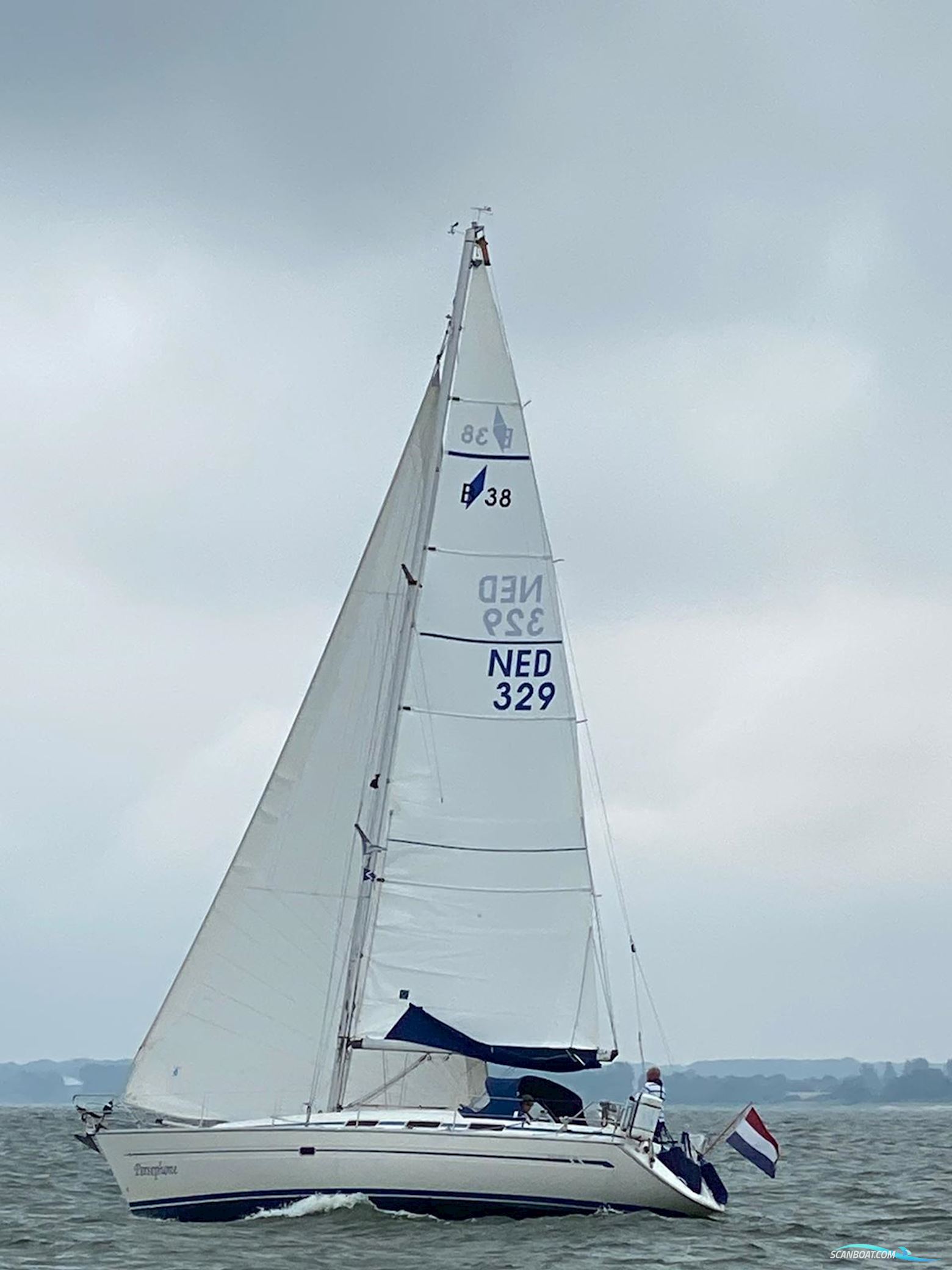 Bavaria 38-3