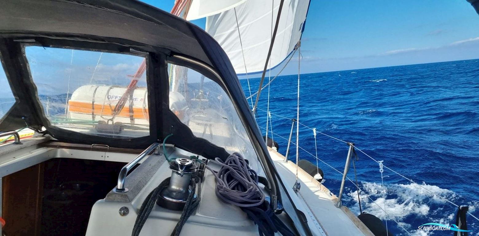 Bavaria 38 Holiday