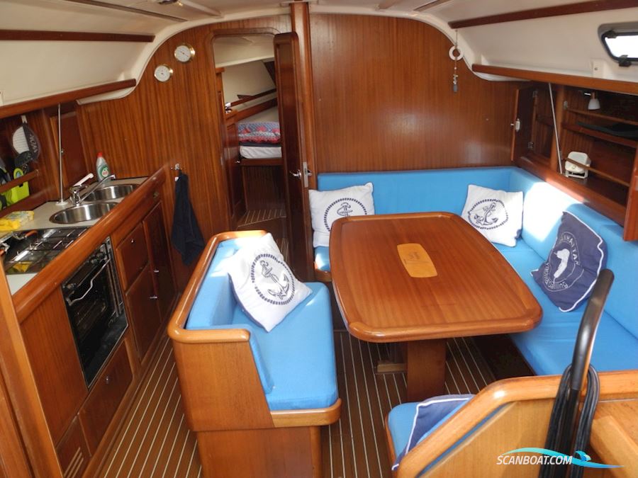 Bavaria 38 Holiday