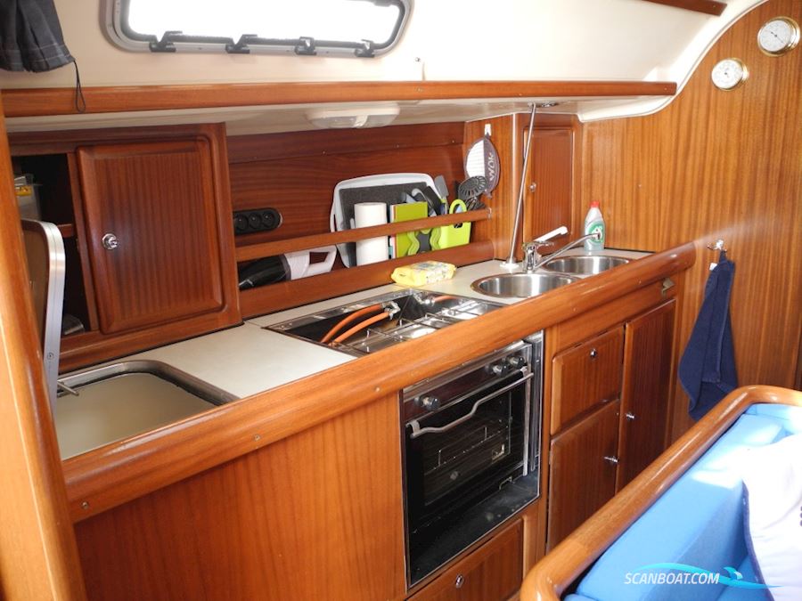 Bavaria 38 Holiday