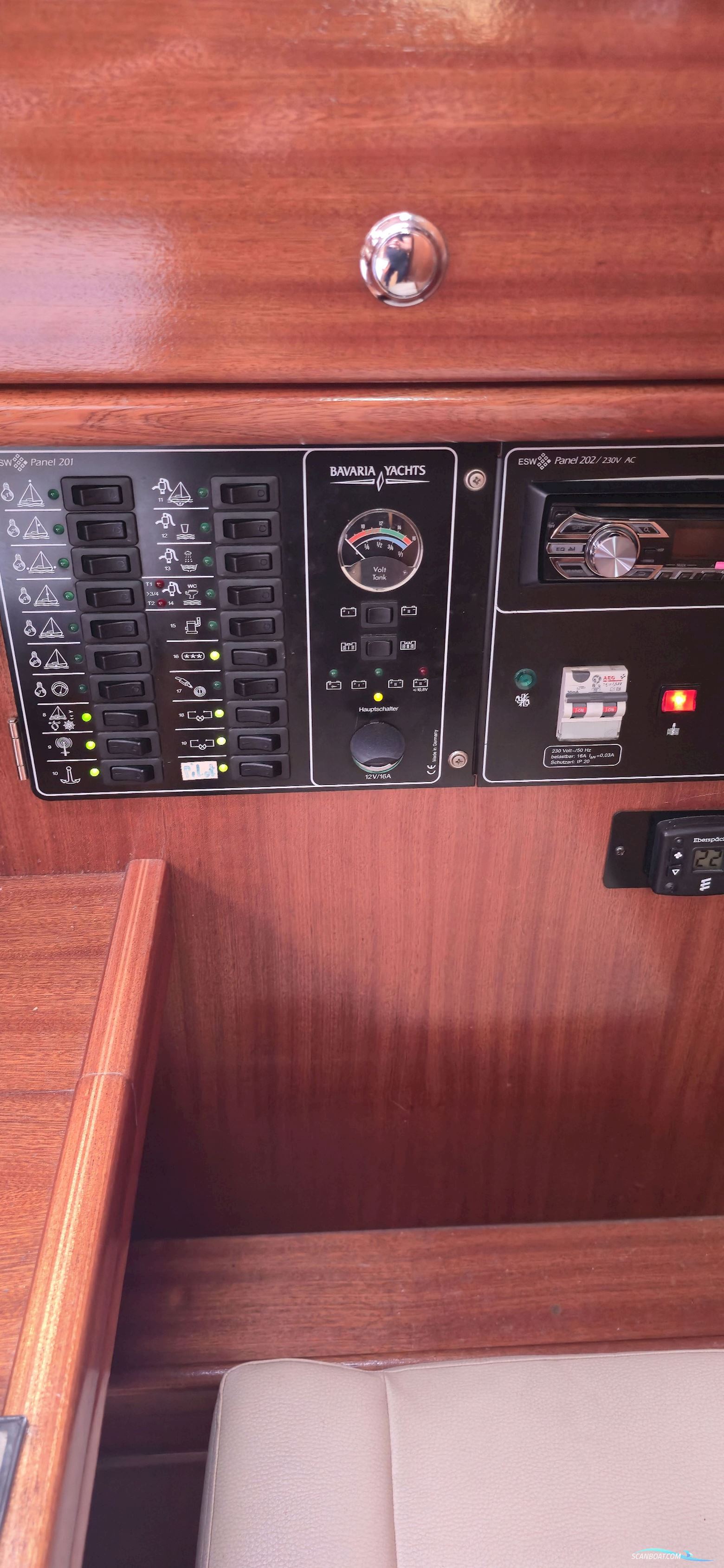 Bavaria 38 mit Liegeplatz und Winterlager, Rostock