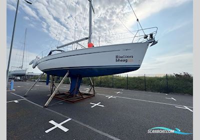 Bavaria 38 Sejlbåd 2005, med Volvo Penta  D2 50 motor, England