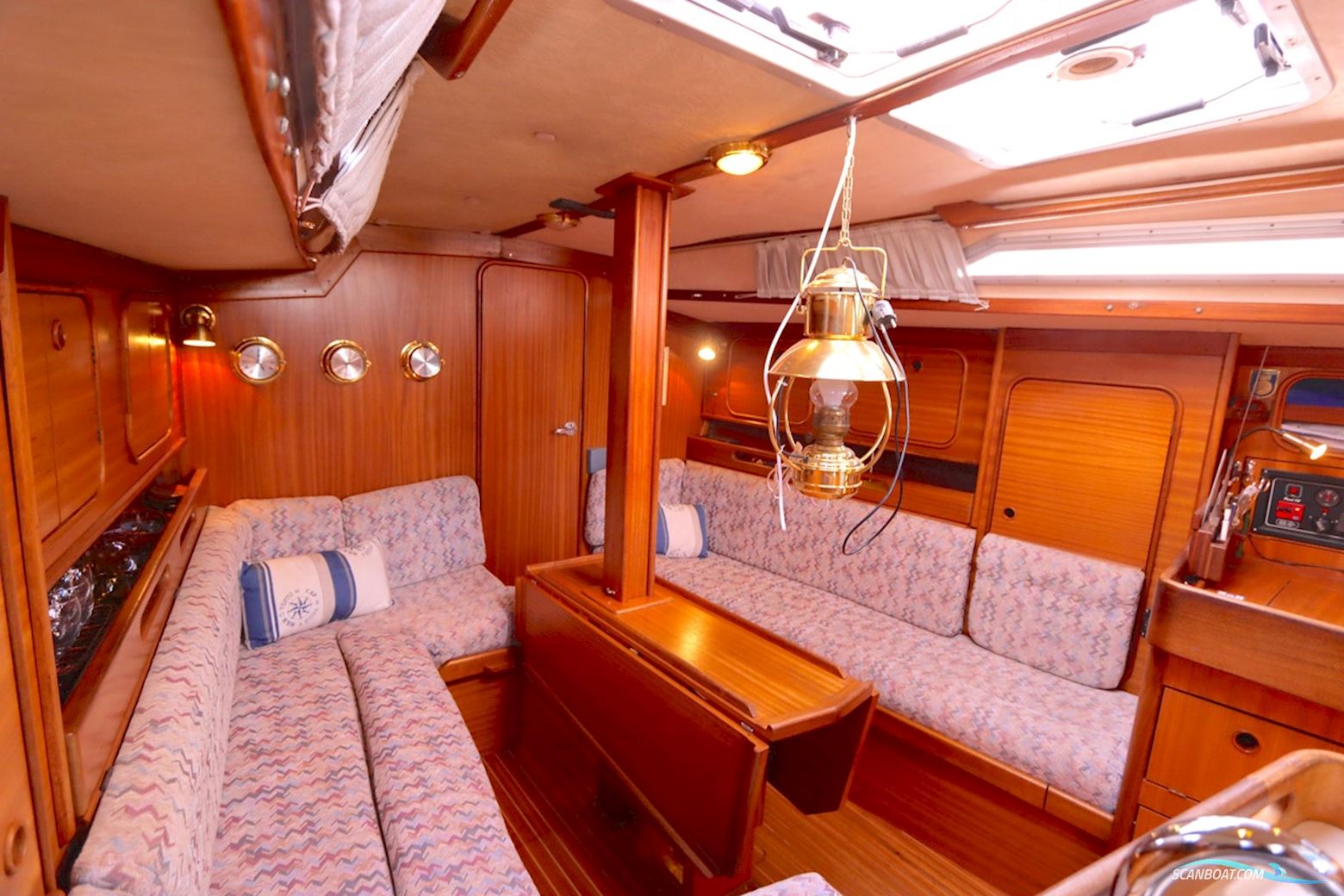 Bavaria 38