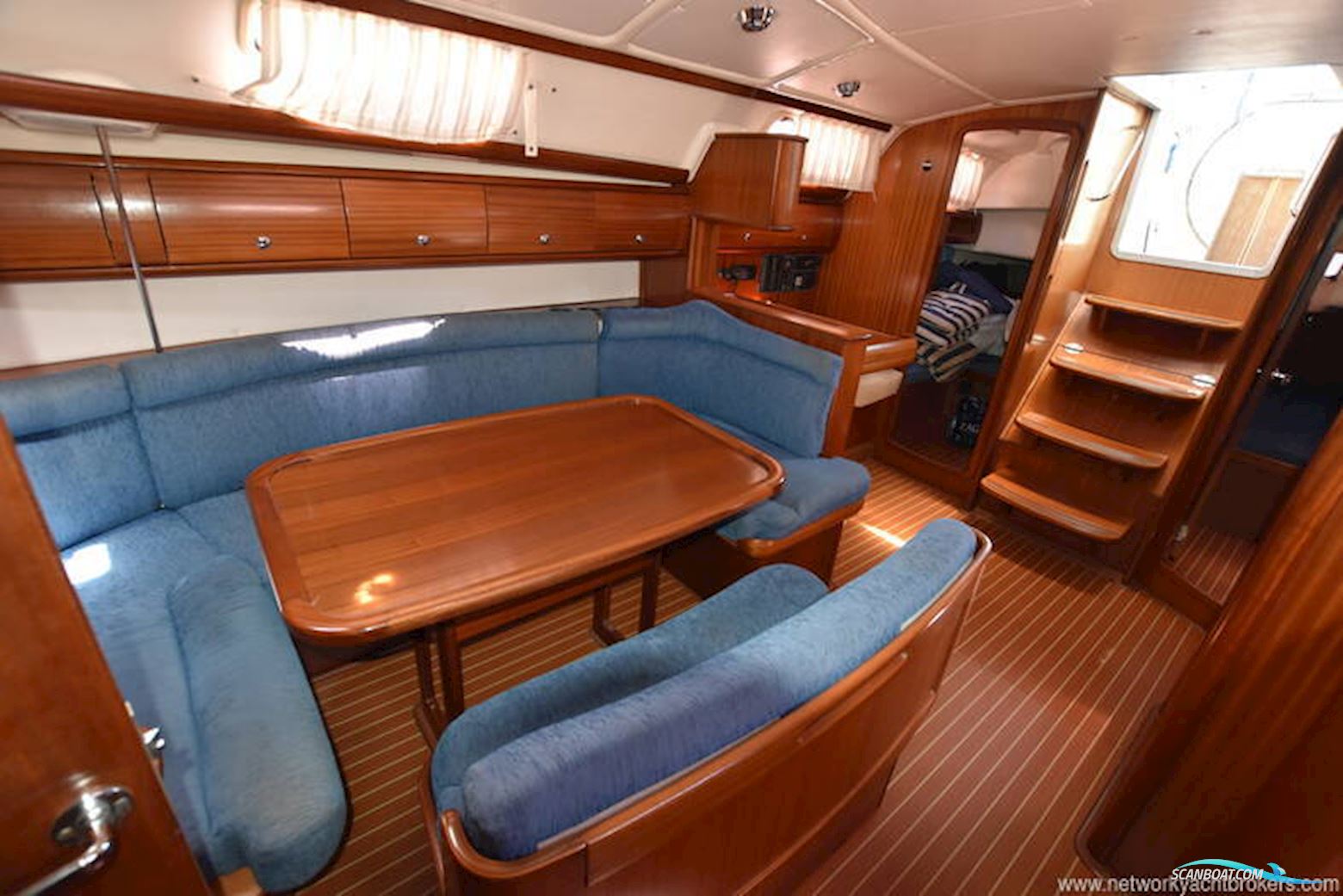 Bavaria 38