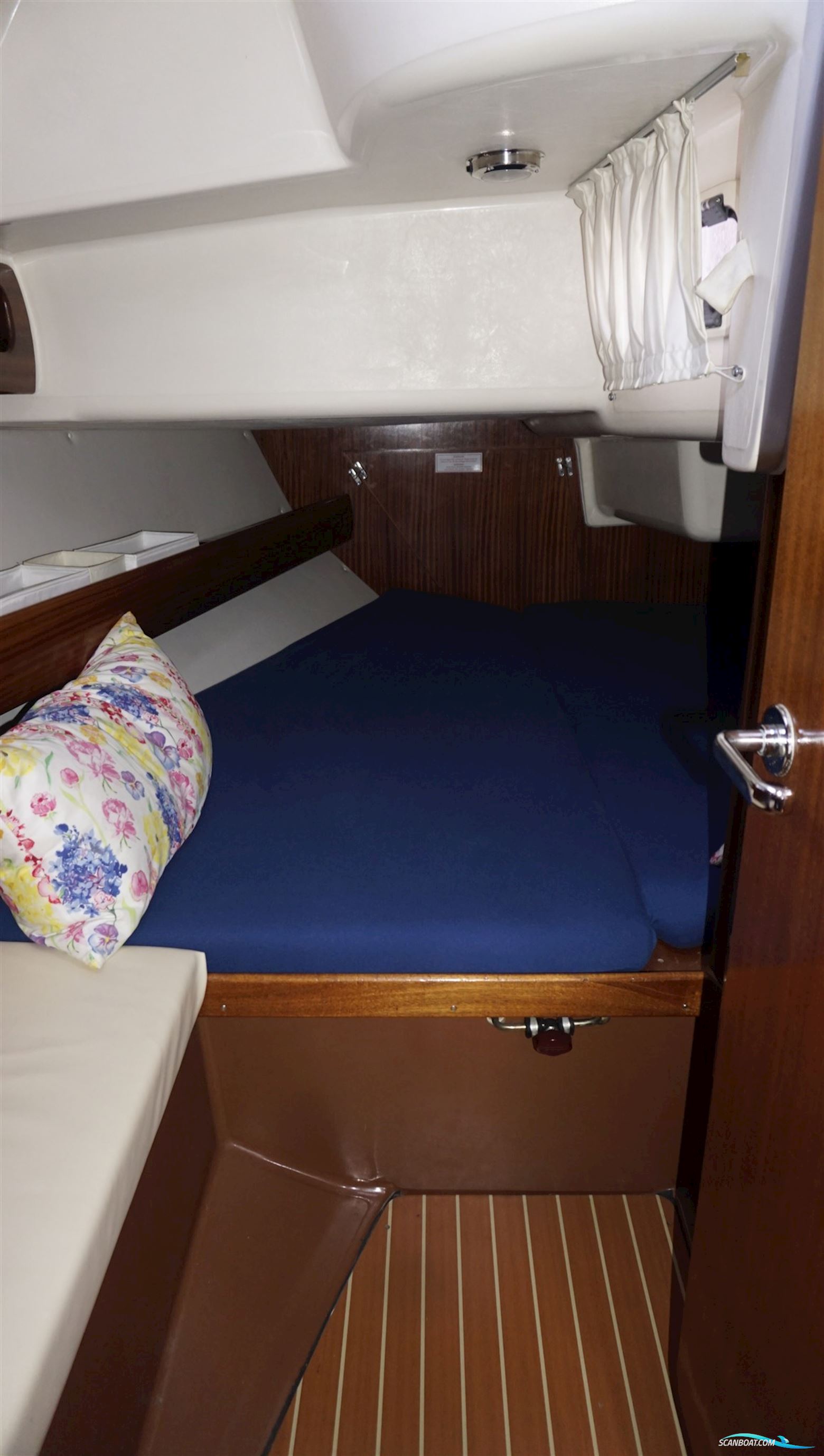 Bavaria 38