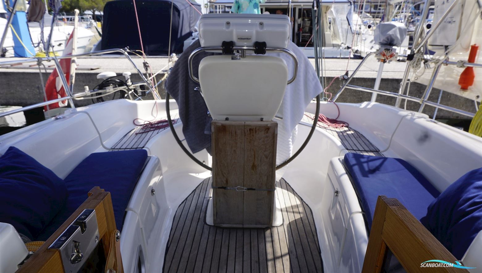 Bavaria 38