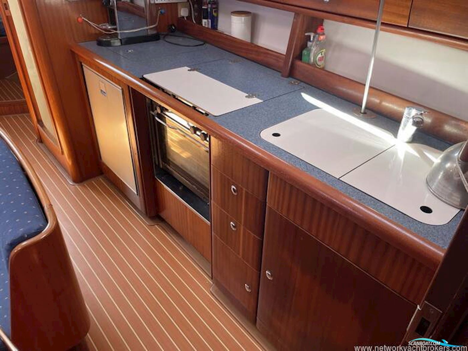 Bavaria 38
