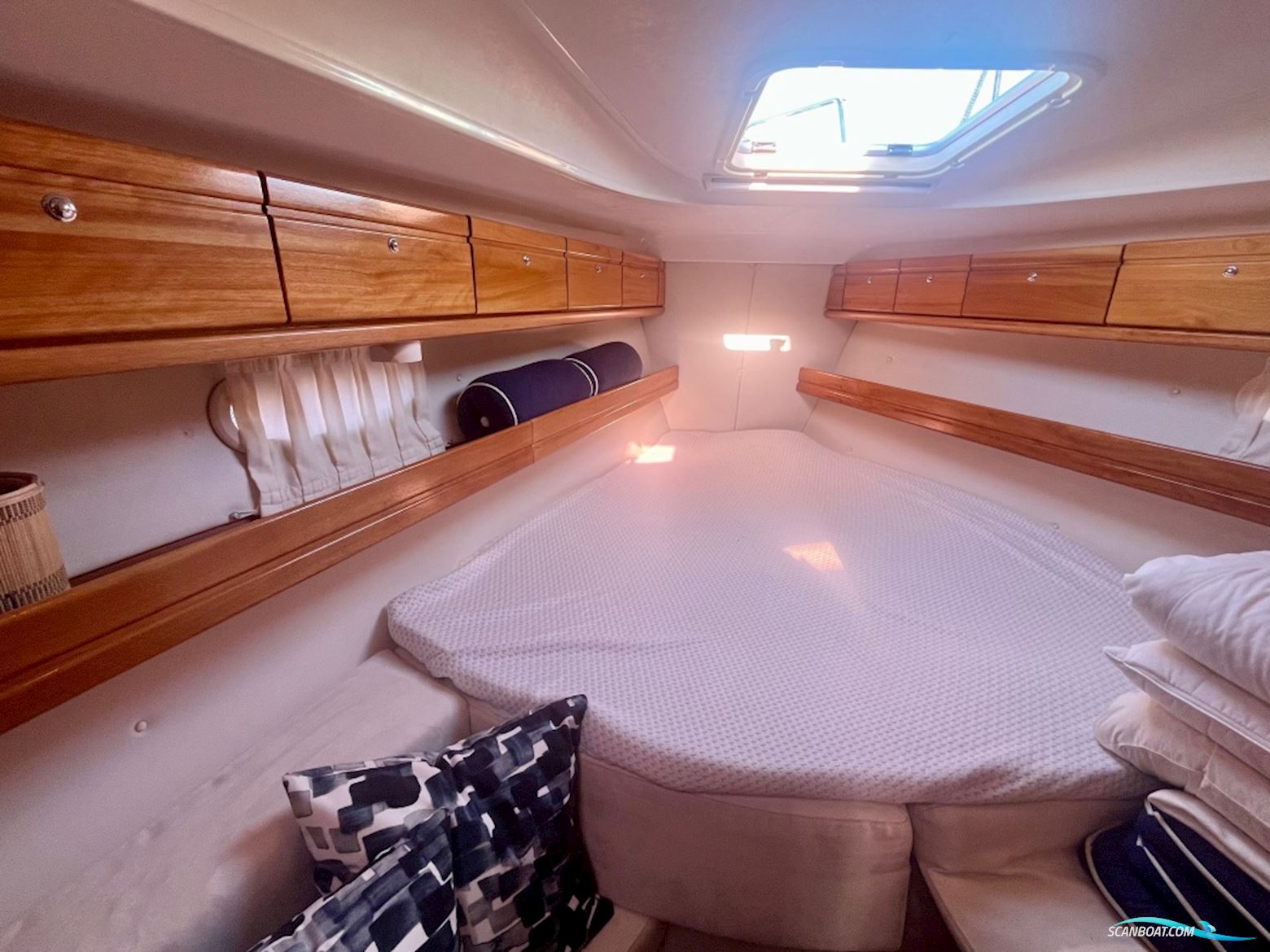 Bavaria 39 Cruiser - 3 cabin