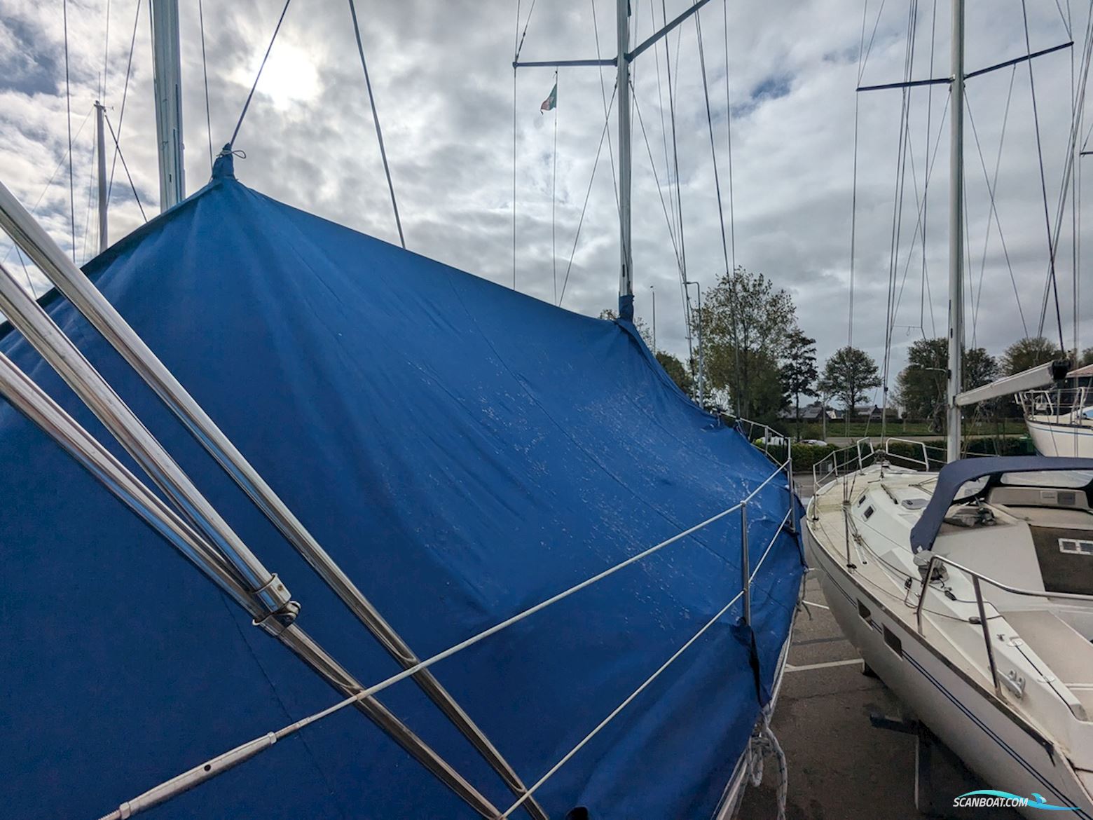 Bavaria 40-3