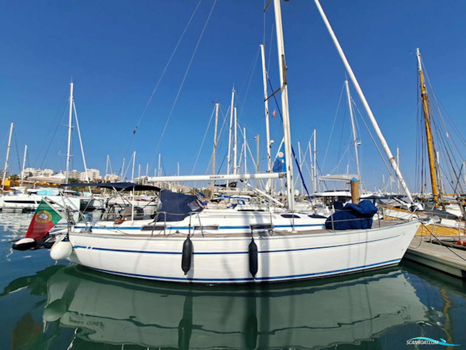 Bavaria 40