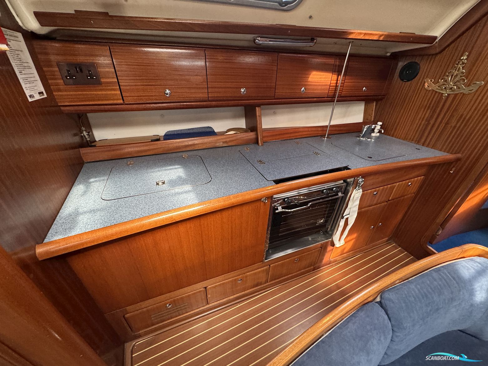 Bavaria 40