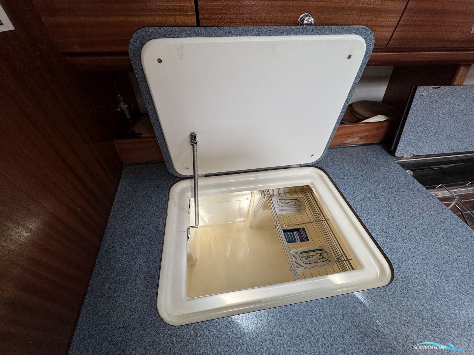 Bavaria 40