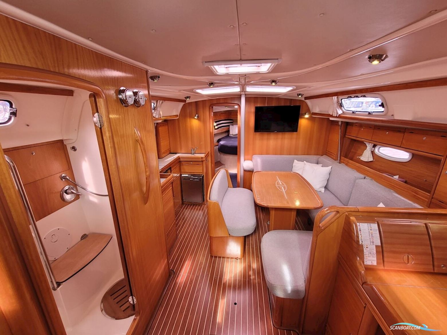 Bavaria 42-3 Custom Line