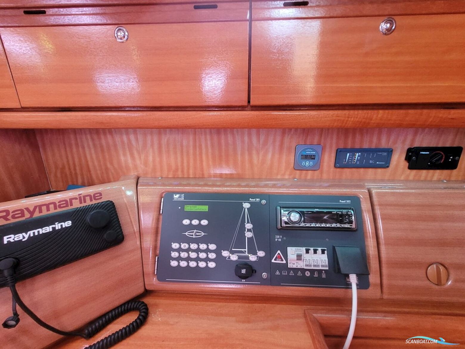 Bavaria 42-3 Custom Line