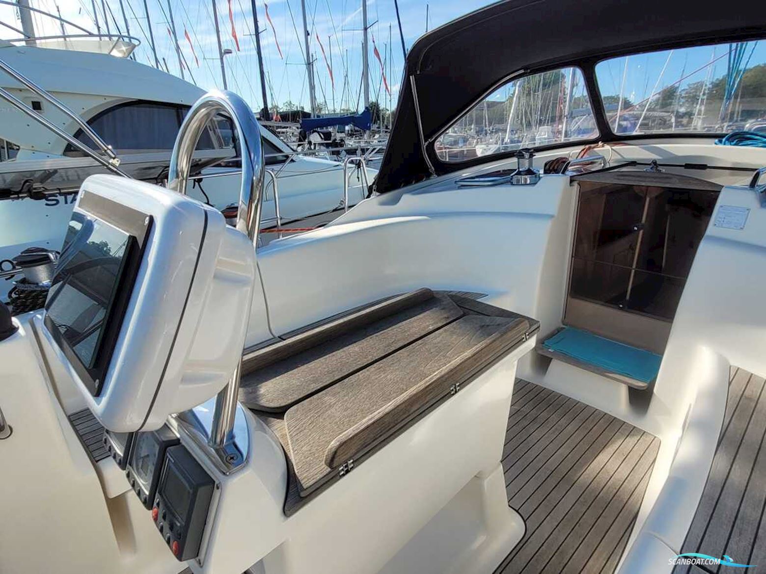 Bavaria 42-3 Custom Line