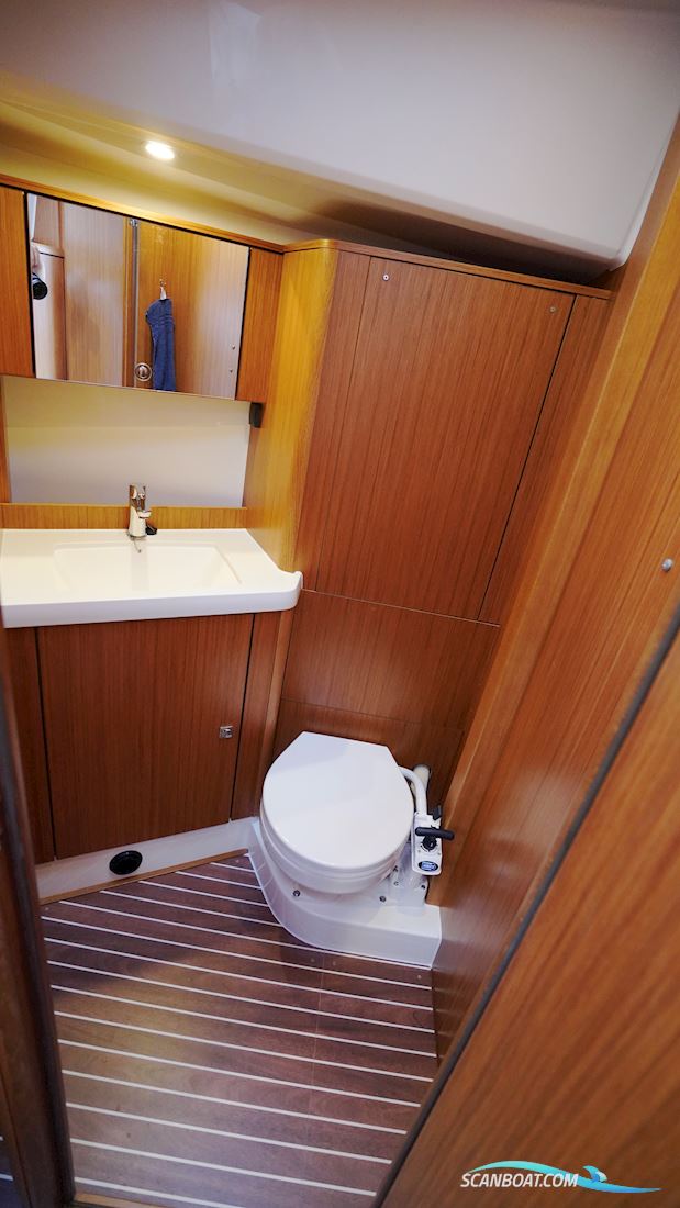 Bavaria 42 Vision