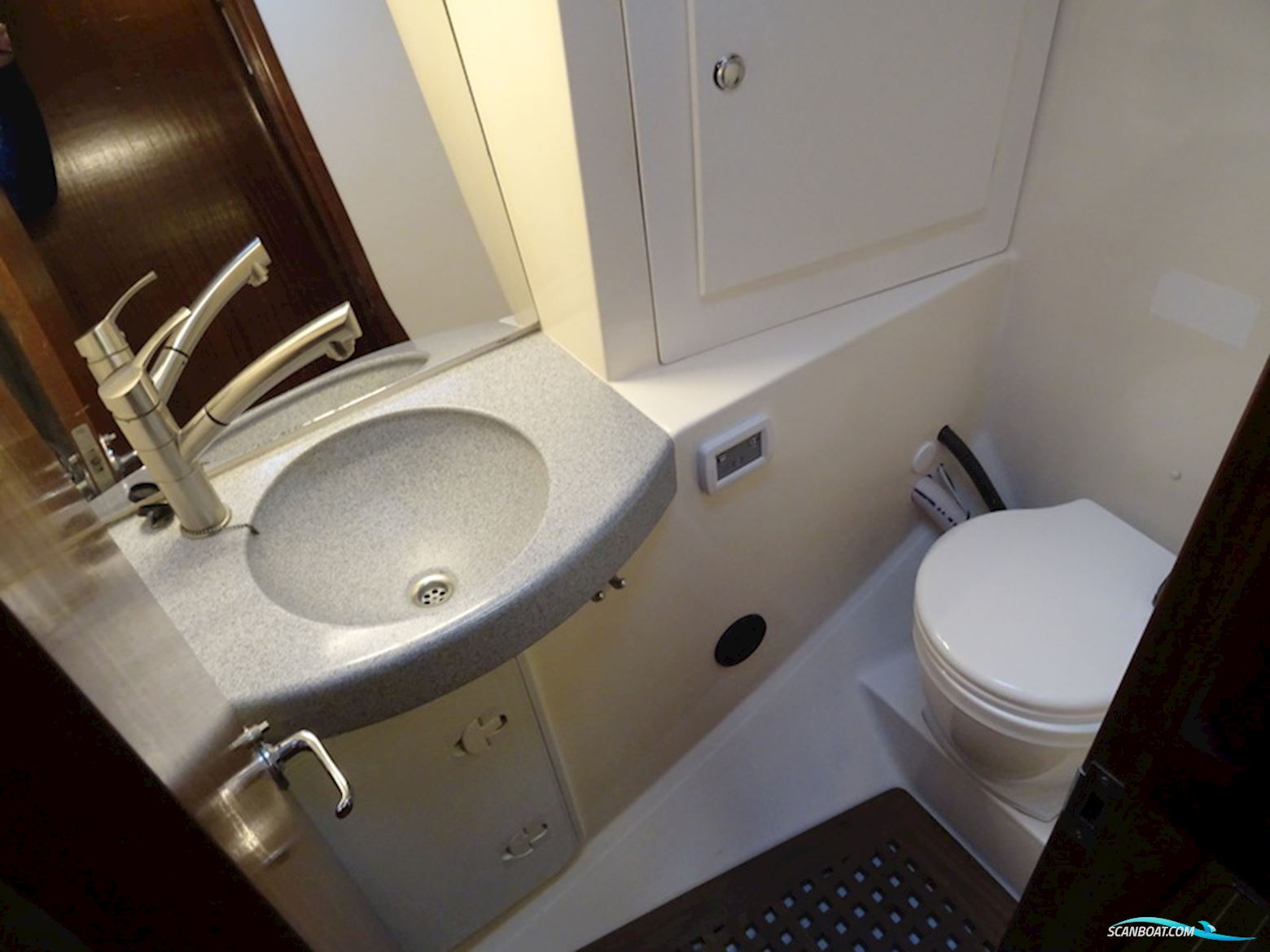 Bavaria 47 Ocean Custom Line