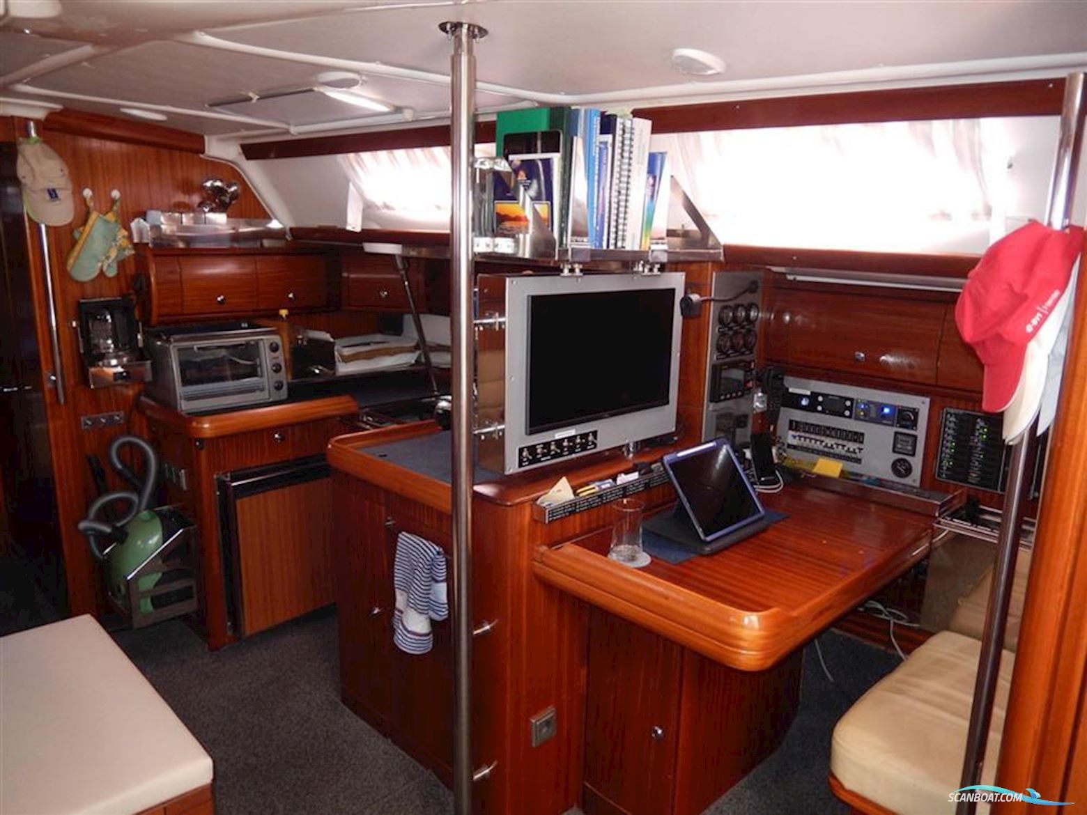 Bavaria 49