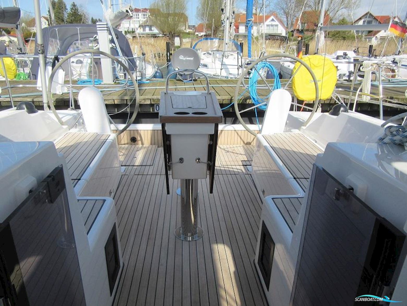Bavaria C 38