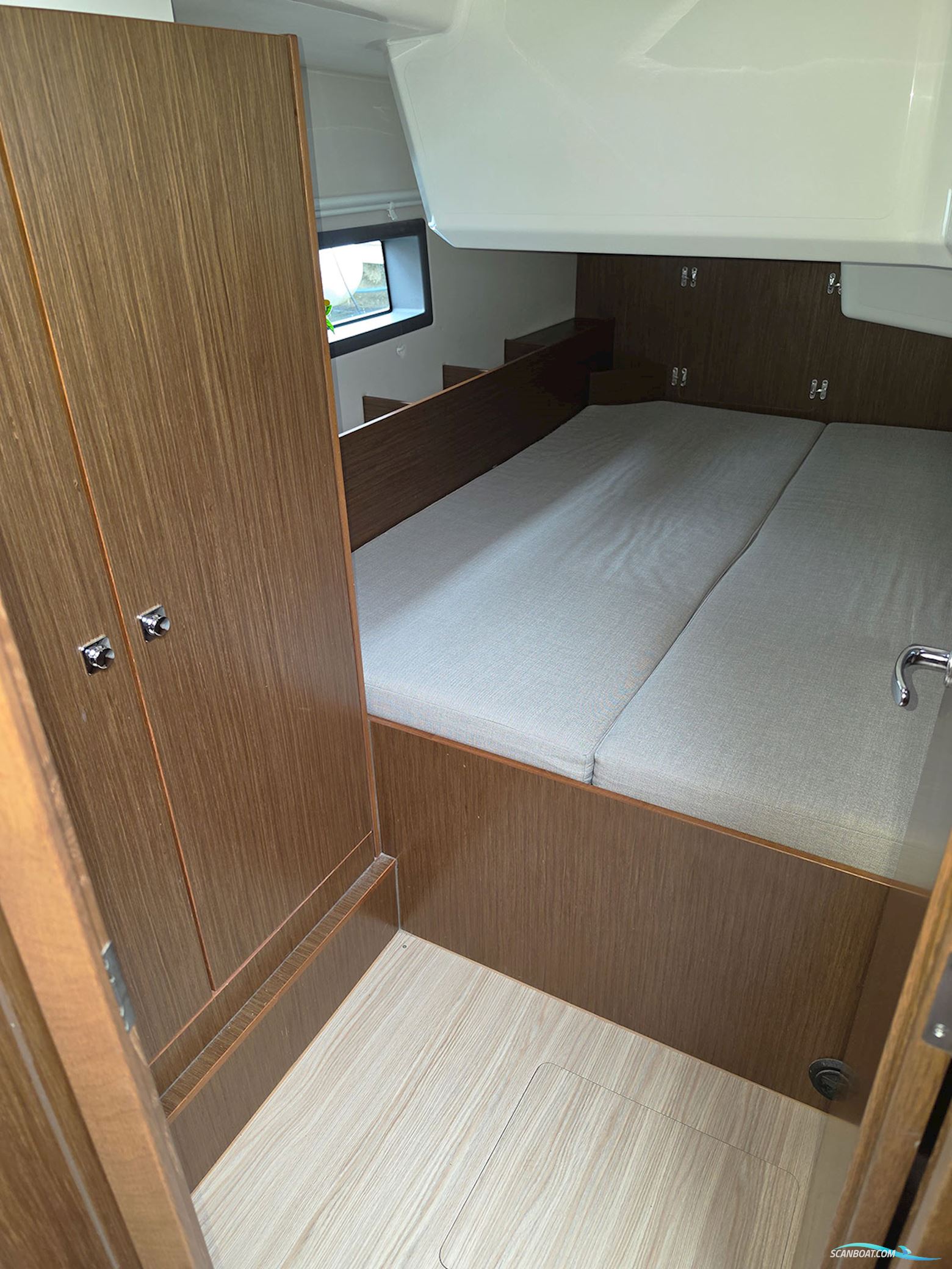 Bavaria C 38