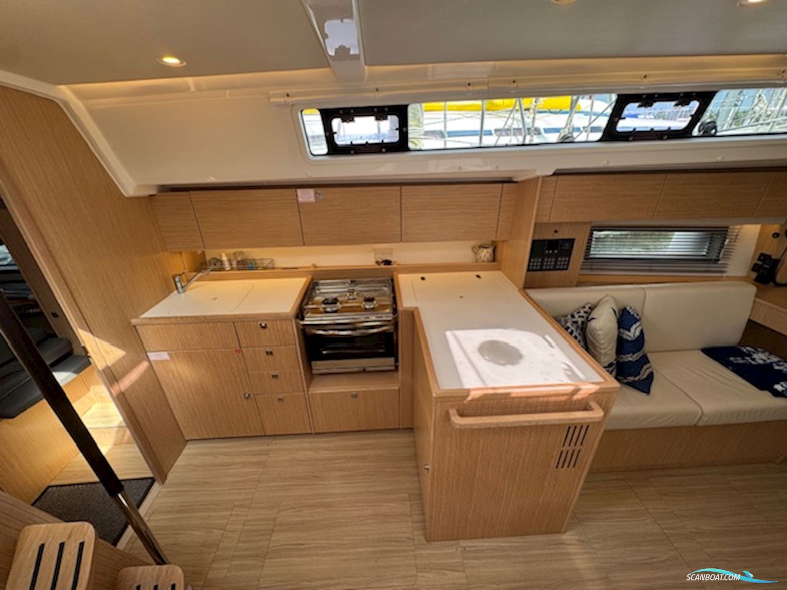 BAVARIA C 42 STYLE PRIVATBÅD