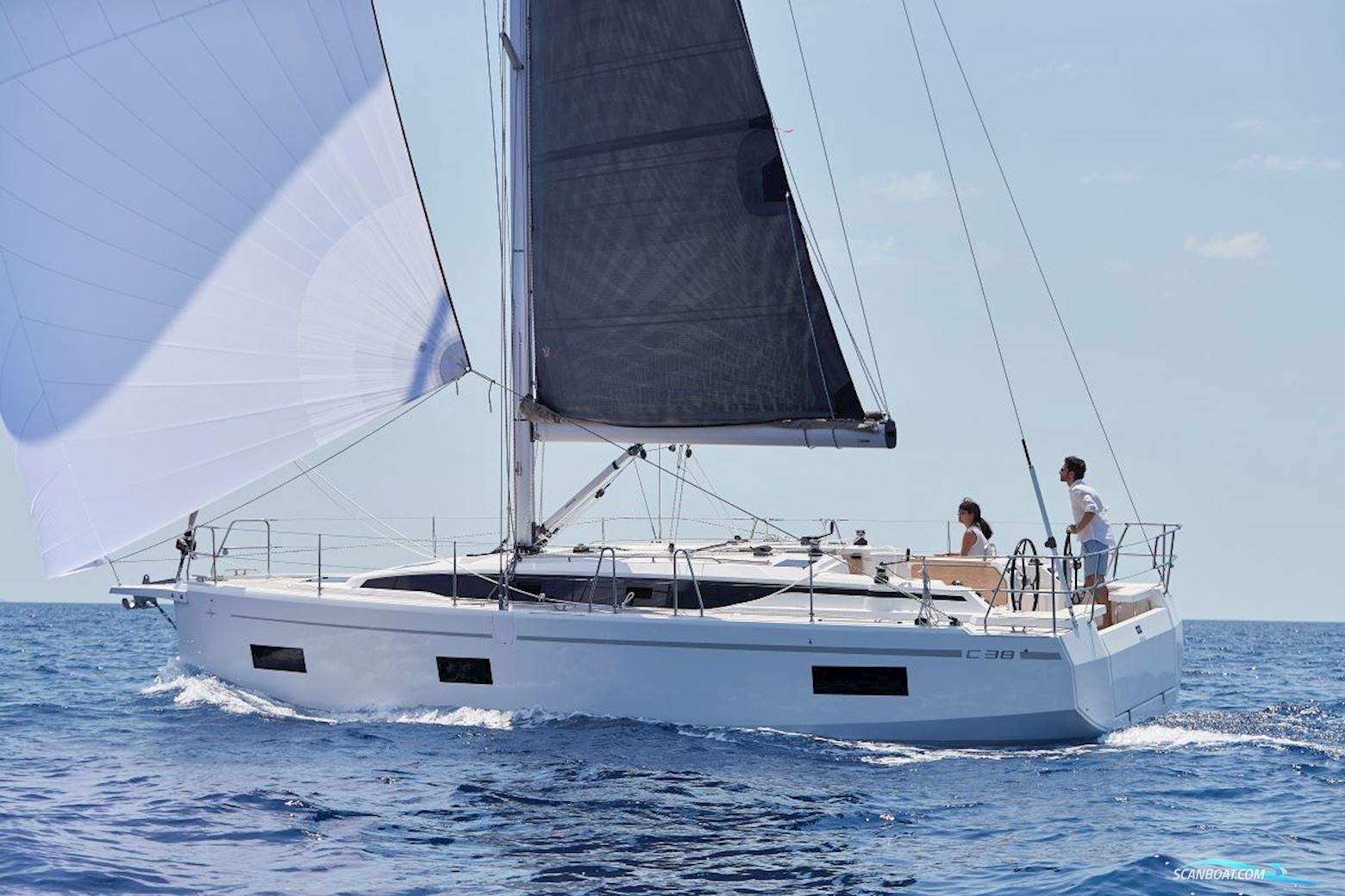 Bavaria C38  MESSETILBUD