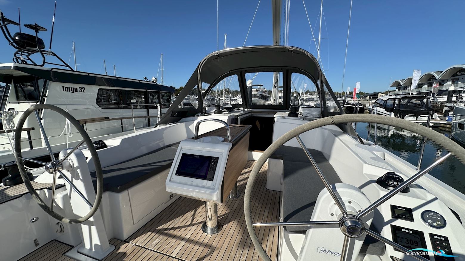 Bavaria C38