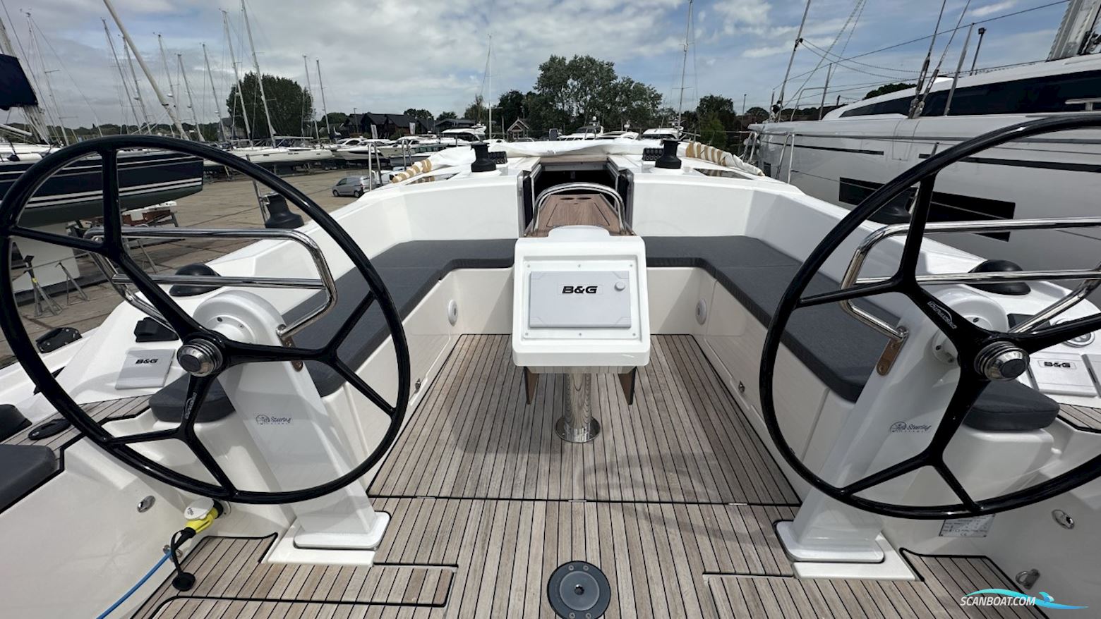 Bavaria C42