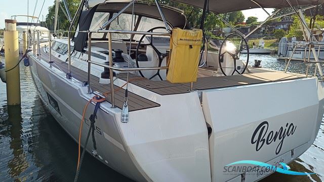 Bavaria C45 Style