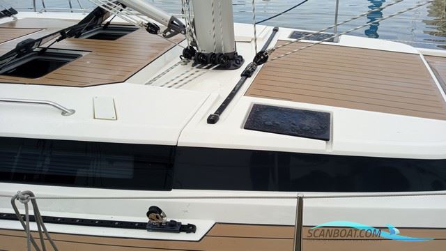 Bavaria C45 Style