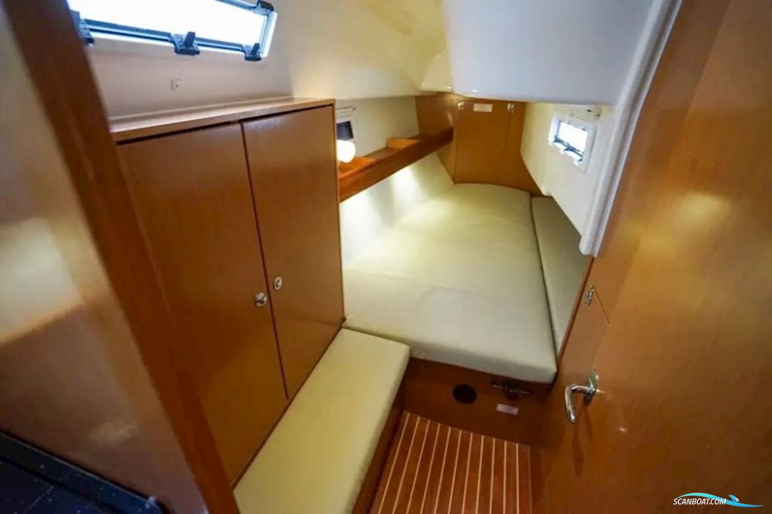 Bavaria Cruiser 32