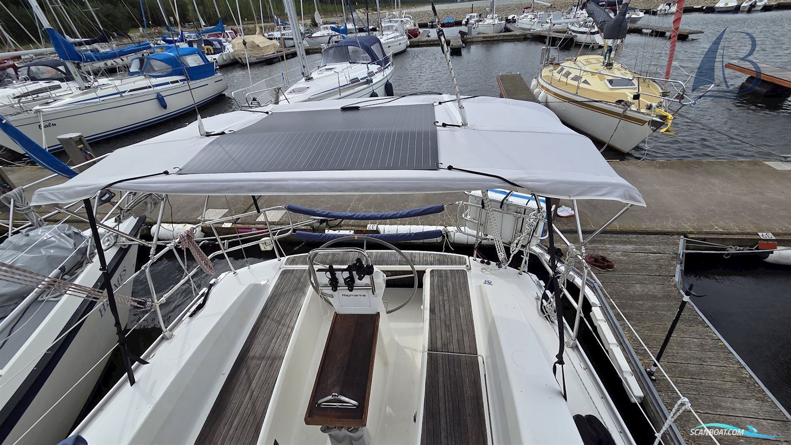 Bavaria Cruiser 32 Short Keel