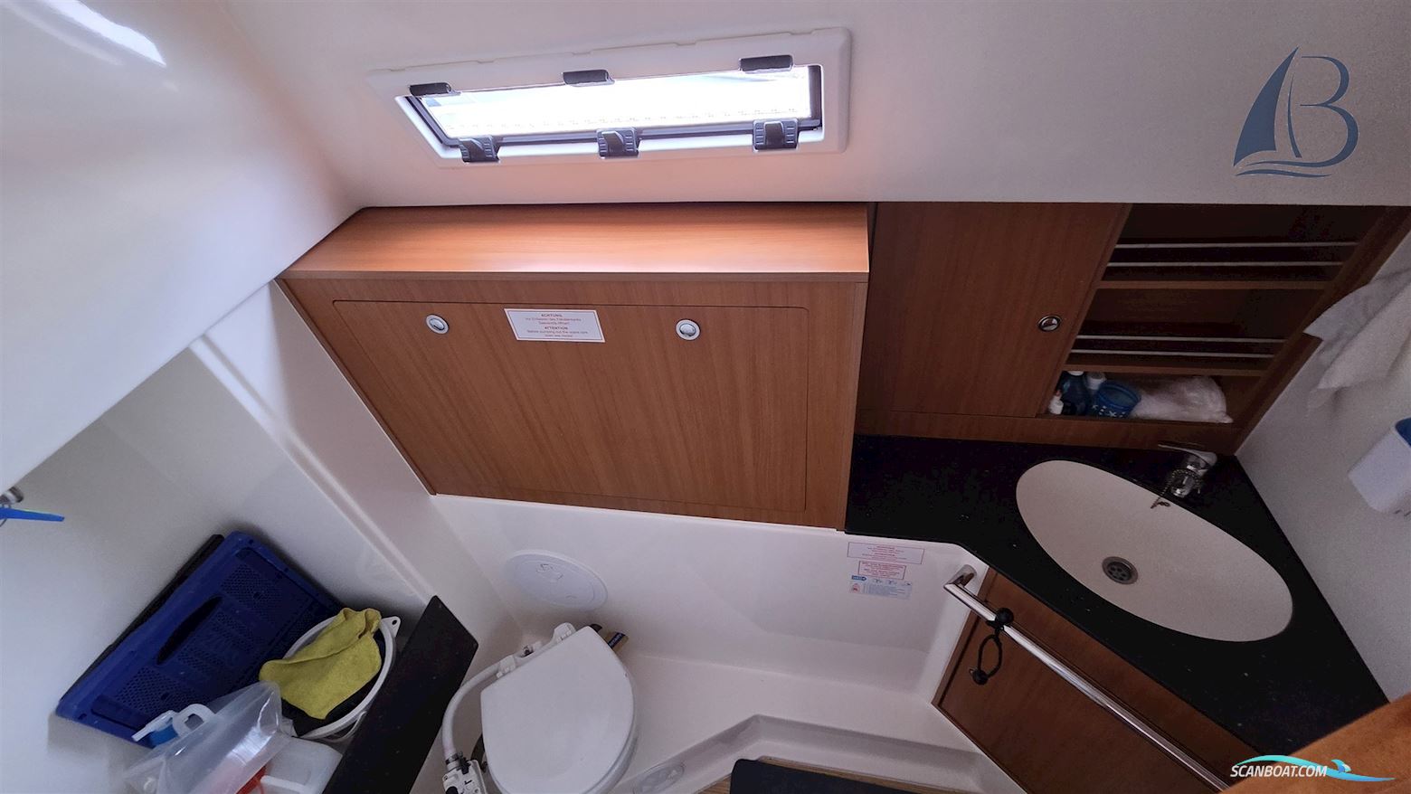 Bavaria Cruiser 32 Short Keel