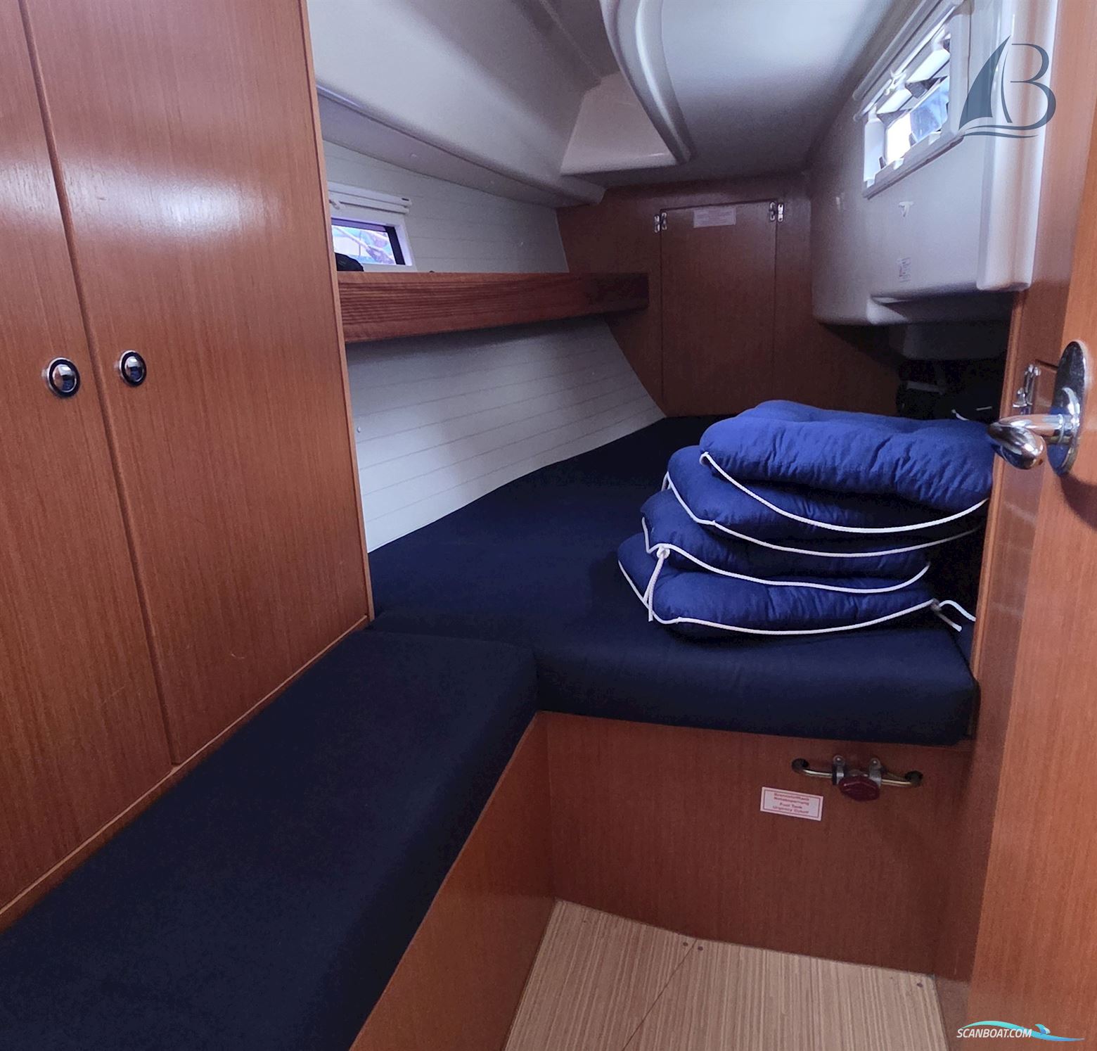 Bavaria Cruiser 32 Short Keel