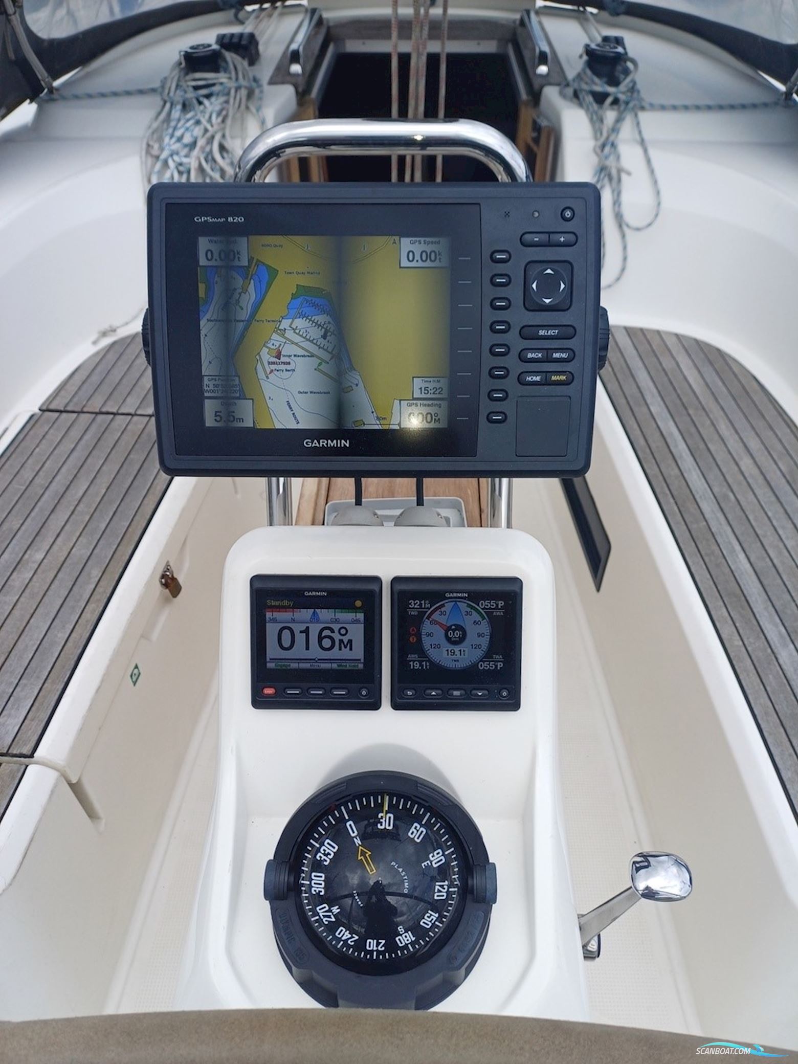 Bavaria Cruiser 33