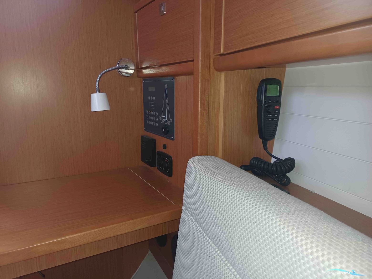 Bavaria Cruiser 33