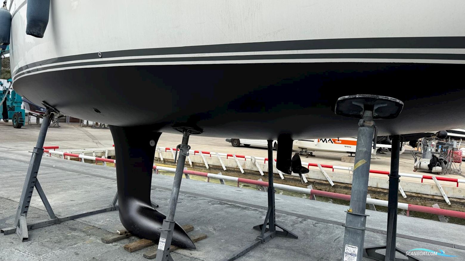 Bavaria Cruiser 34