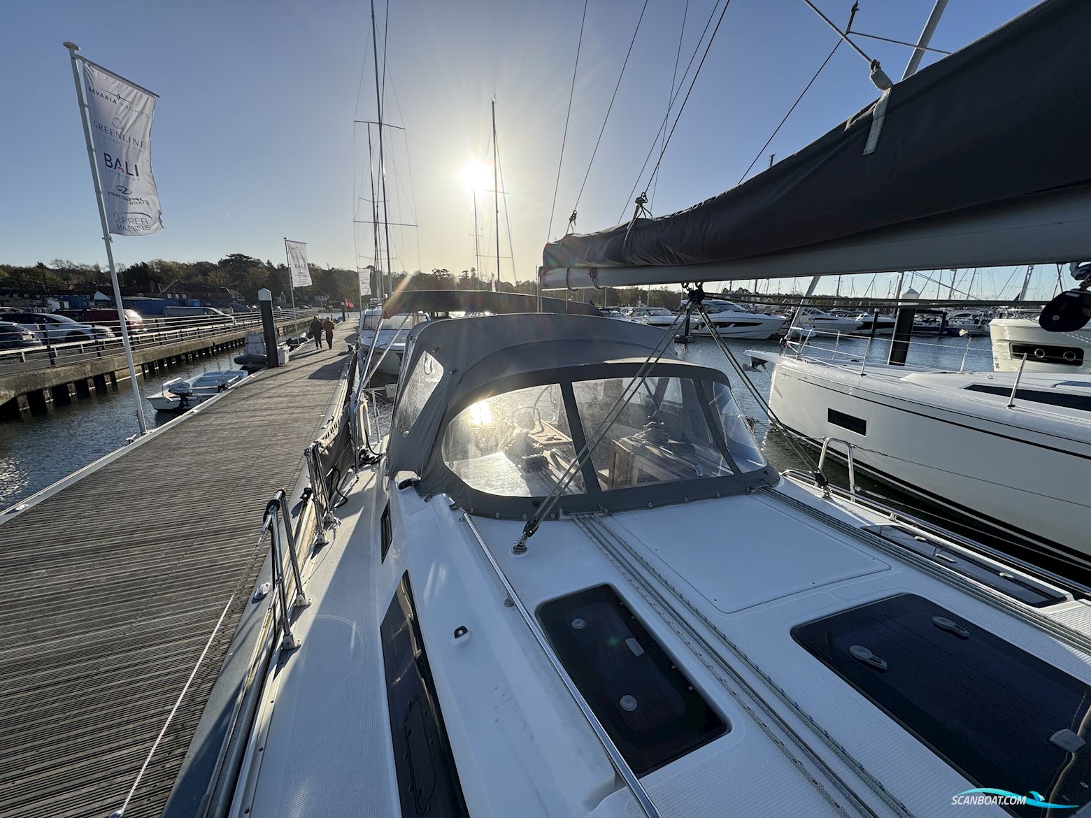 Bavaria Cruiser 37