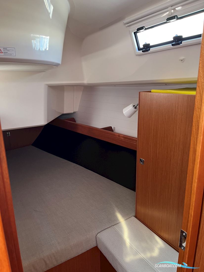 Bavaria Cruiser 37