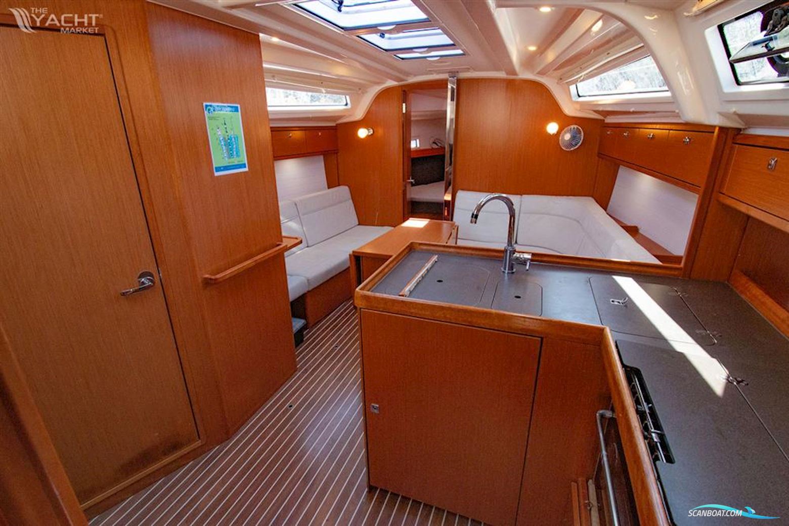 Bavaria Cruiser 37