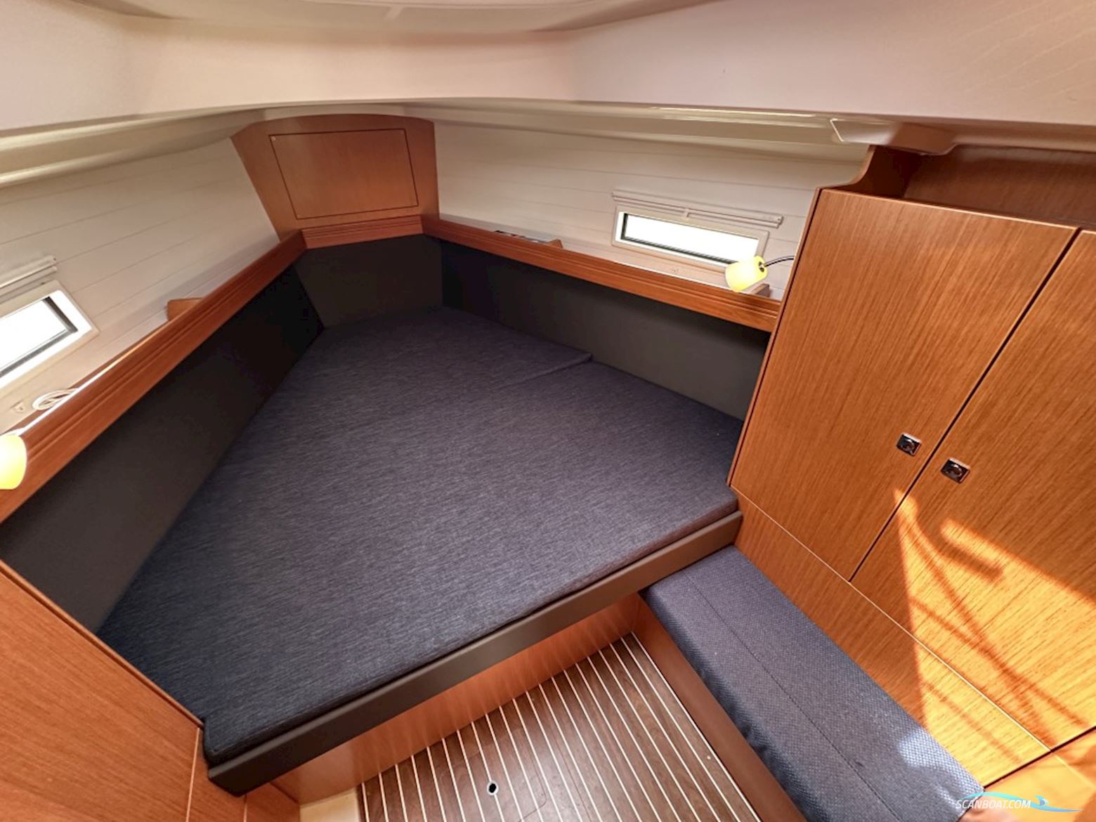 Bavaria Cruiser 37