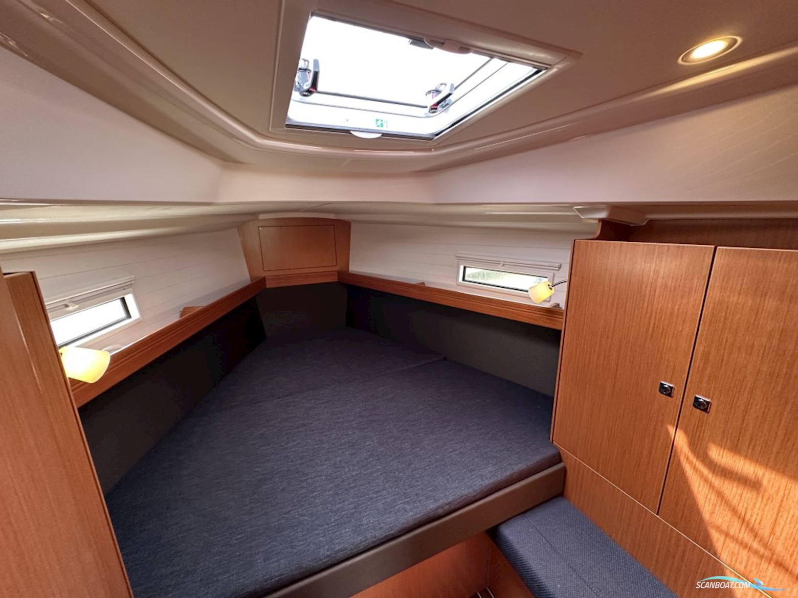 Bavaria Cruiser 37
