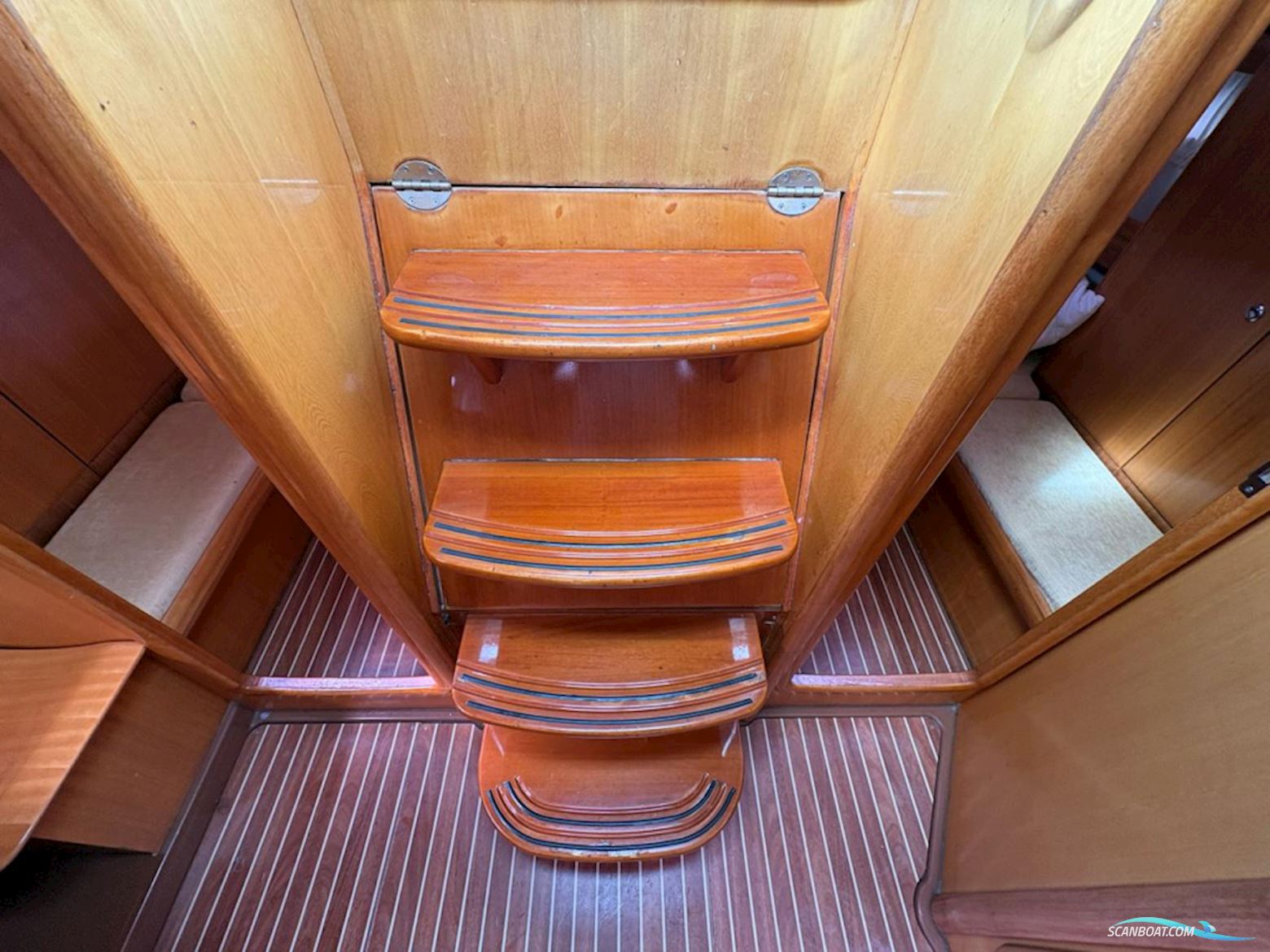 Bavaria Cruiser 42