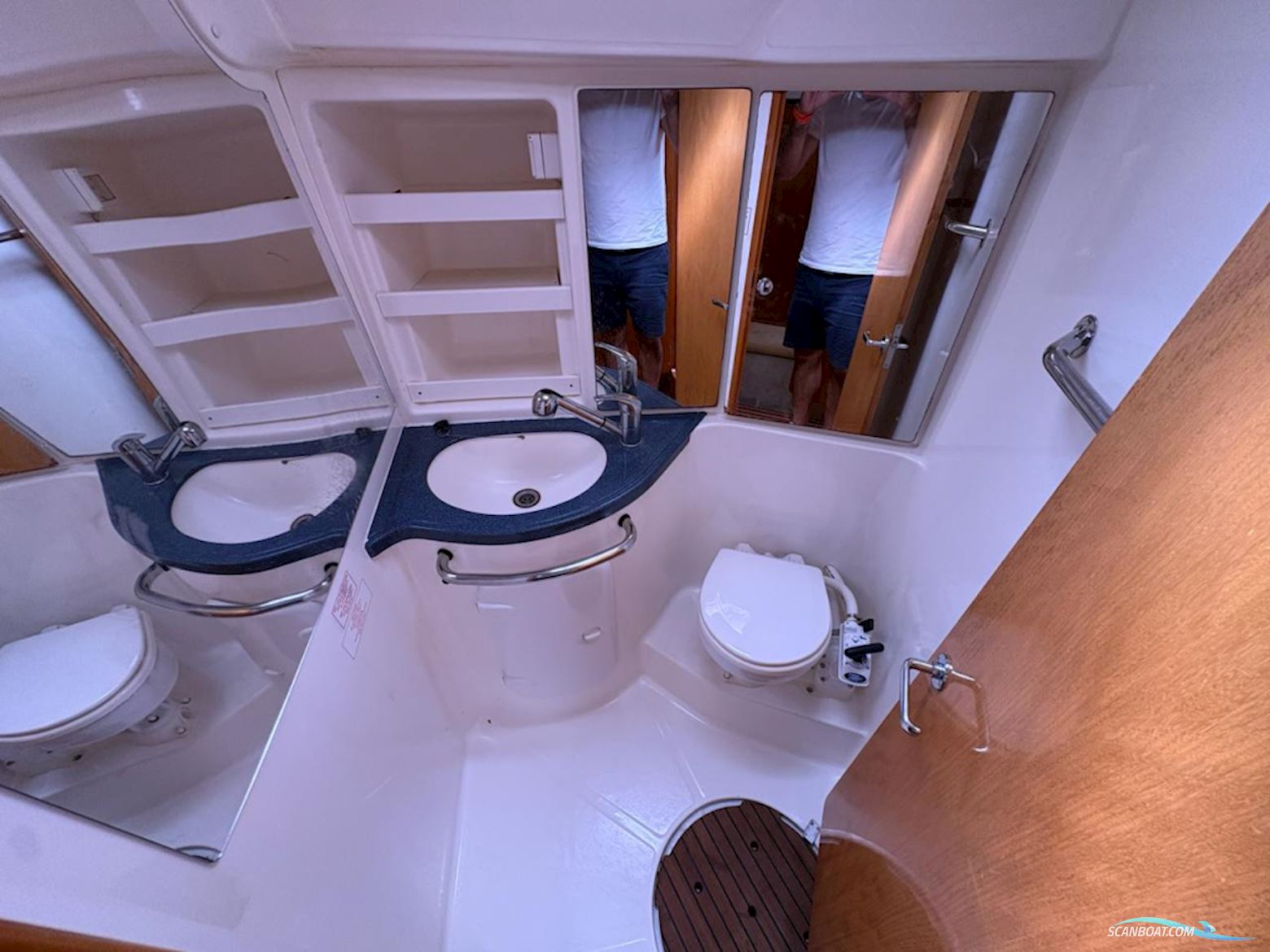 Bavaria Cruiser 42