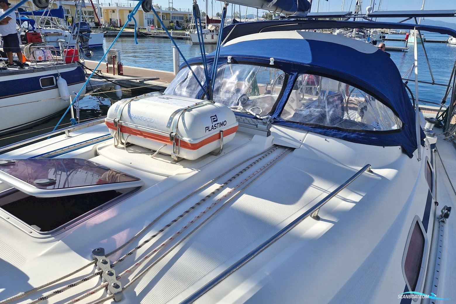 Bavaria Cruiser 42
